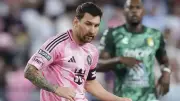 父の死受けメッシ「あなたなしで、この先もサッカーを続けられるか…」SNSに心境