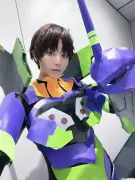三橋くん、手作り『エヴァ』初号機コスプレで優勝「次元が違う」と話題