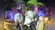 夏の夜の三井寺に妖怪約30体「河童も新たに」