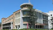 御影公会堂、客船思わせる建築と洋食の歴史 戦災や震災乗り越え90年