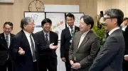 林芳正総務相、大阪・中之島クロスなど4カ所を視察 未来医療や自治体DXに「必要な支援」
