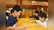 三嶋大社で市長杯将棋大会 アマ５９人が熱戦