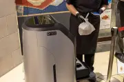 三井不動産・NTT東・NAVER Cloud、東京ミッドタウン八重洲でロボットデリバリー開始
