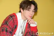 宮世琉弥、家族旅行ショット公開 妹・伊達花彩との“顔出し”きょうだい写真に反響