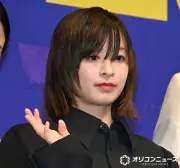 森七菜、紙ヒコーキ投げるも地面へ一直線 謎めいた“夜職悪女”の心得は「謎は謎のままで」