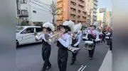 武蔵野中高のブラバンとチア部、防犯パレード参加で警察署表彰