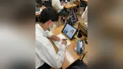 英語の苦手意識を軽減する「デジタル多読」導入、奈良学園中高の取り組み