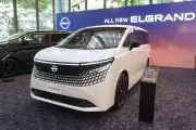 新型エルグランドがUberプレミアムに登場、全国9都道府県で運行開始