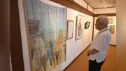 北杜市で「非戦の想像力展」開催、詩や絵画など約40点展示