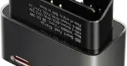 OBDポートに挿すだけでUSB電源を増設できるアダプター「OBD-USB01」発売