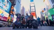 ONE OR EIGHT、NY公演密着「世界の一番にならないといけない」 13日深夜放送