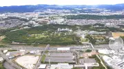 大阪・万博記念公園のアリーナ開業、30年に延期 マンション一部白紙