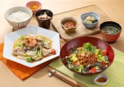 大戸屋、亜希監修『愛情めし』2品を期間限定販売　塩麹豚と白菜漬けの豚しんこなど