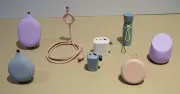 「くにゃっ」と鳴るケーブルケースや畳める充電器も オウルテックの新ブランドsoftに注目
