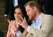 ヘンリー王子一家、米国から英国に帰国へ 英メディアが一斉報道