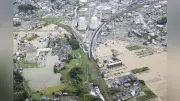 千葉中心の記録的大雨、２万５０００軒近く停電