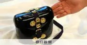 よみがえる黒漆の輝き 橿考研×職人「飛鳥・藤原のポシェット」復元