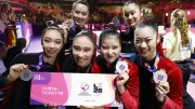 新体操日本代表が帰国、ロス五輪出場枠獲得 2大会ぶり