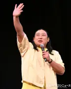 ロバート秋山、元マネージャーが社長務める企業CMに登場「想定もしてなかった」