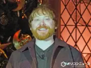 ルパート・グリント、16年ぶりにロン役でブロードウェイ『ハリー・ポッターと呪いの子』出演