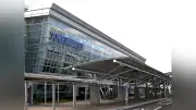 佐賀空港の草地で出火、滑走路が一時閉鎖…バードストライク対策の花火が草に引火