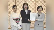 酒田舞娘の減少にSOSを発した母の思いに応え、長女の好乃さんが酒田市の地域おこし協力隊員に委嘱される