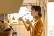 桜井ユキ、1年ぶり『しあわせは食べて寝て待て』特別編で“さとこ”を取り戻す
