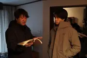 重岡大毅主演「5秒で完全犯罪を生成する方法」メイキング写真公開、監督が語るチーム作り