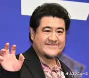 小手伸也、城定監督の衝撃ディレクション「もっと肉食って!」に困惑