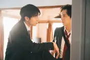 “特撮ヒーロー出身”渡部秀＆齋藤璃佑がキス BLドラマ『キスは捜査のあとで』第2話あらすじと場面カット