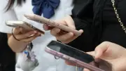 スマホ依存の未成年「ドパガキ」増加、SNS長時間利用で学力低下の懸念