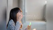 シャボン玉で車や洗濯物が汚れる？近所からの匿名クレームに賛否
