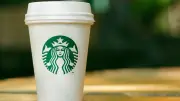 スタバは債務超過でも株主に高評価される理由とは