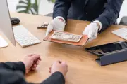 物価高で家計防衛、金やブランド品の戦略的売却が加速 買取現場の最新トレンド