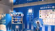 「＠cosme OSAKA」で夏祭りイベント、巨大ガラポン登場