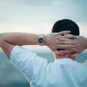 夏の腕時計NG習慣3選：高温、汗、防水の落とし穴と長持ちのコツ