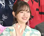 鈴木愛理、華やか浴衣姿で初のアニメ吹き替え挑戦「ドキドキ」