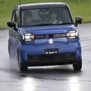 スズキ初の軽EV「e SKY」試乗 軽自動車の使い勝手を維持した仕上がりとは