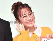 鈴木奈々、兄嫁の水着姿での料理ショット公開「スタイル良くて羨ましい」