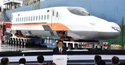 台湾新幹線向け新型車両「N700ST」が初公開、2027年7月開業へ
