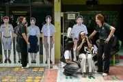 タイの学校で10代少年が発砲、教師・生徒ら6人殺害 祖父母殺害後