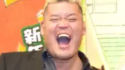 天山広吉引退試合で感動の友情タッグ復活、飯塚高史が野上アナに仕掛けた思わぬハプニング