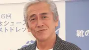 寺島進、長男との男旅ショット公開　グリーン車に「生意気だが仕方ねえ」