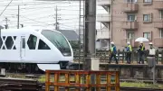 東武線特急、時速50キロで駅構内進入か 作業員4人死亡事故