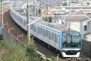 国土交通省の2025年度鉄道混雑率調査、東京メトロは日比谷線・東西線が160%以上の全国ワースト4位に