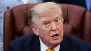 トランプ氏、イランに補償要求「私も同様に」 ホルムズ巡り圧力