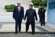 トランプ氏、金正恩氏との年内会談に意欲 核兵器57発に言及