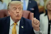 トランプ氏、イランと交渉中と主張「最後のチャンス」 イラン側は否定