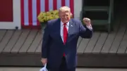 トランプ氏、3年で10キロ増の可能性 肥満リスク高まる 米紙報道