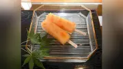 規格外の花御所柿が「くずバー」に 八頭の老舗和菓子店が開発